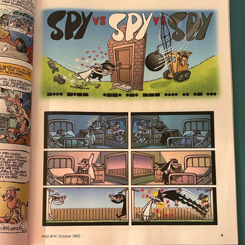MAD Presents Spy vs Spy: The Big Blast - Bright Yellow Cover - Picture 3 of 4